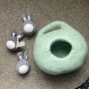 Lovevery Felt Burrow with Bunnies